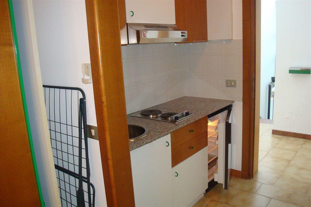 Tursport Aparthotel Taranto Kültér fotó
