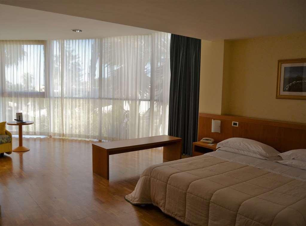 Tursport Aparthotel Taranto Szoba fotó