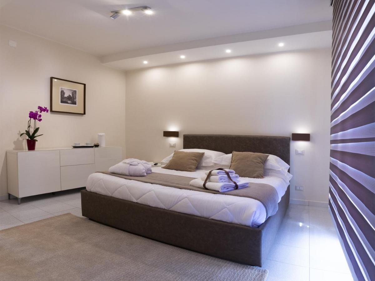 Tursport Aparthotel Taranto Kültér fotó