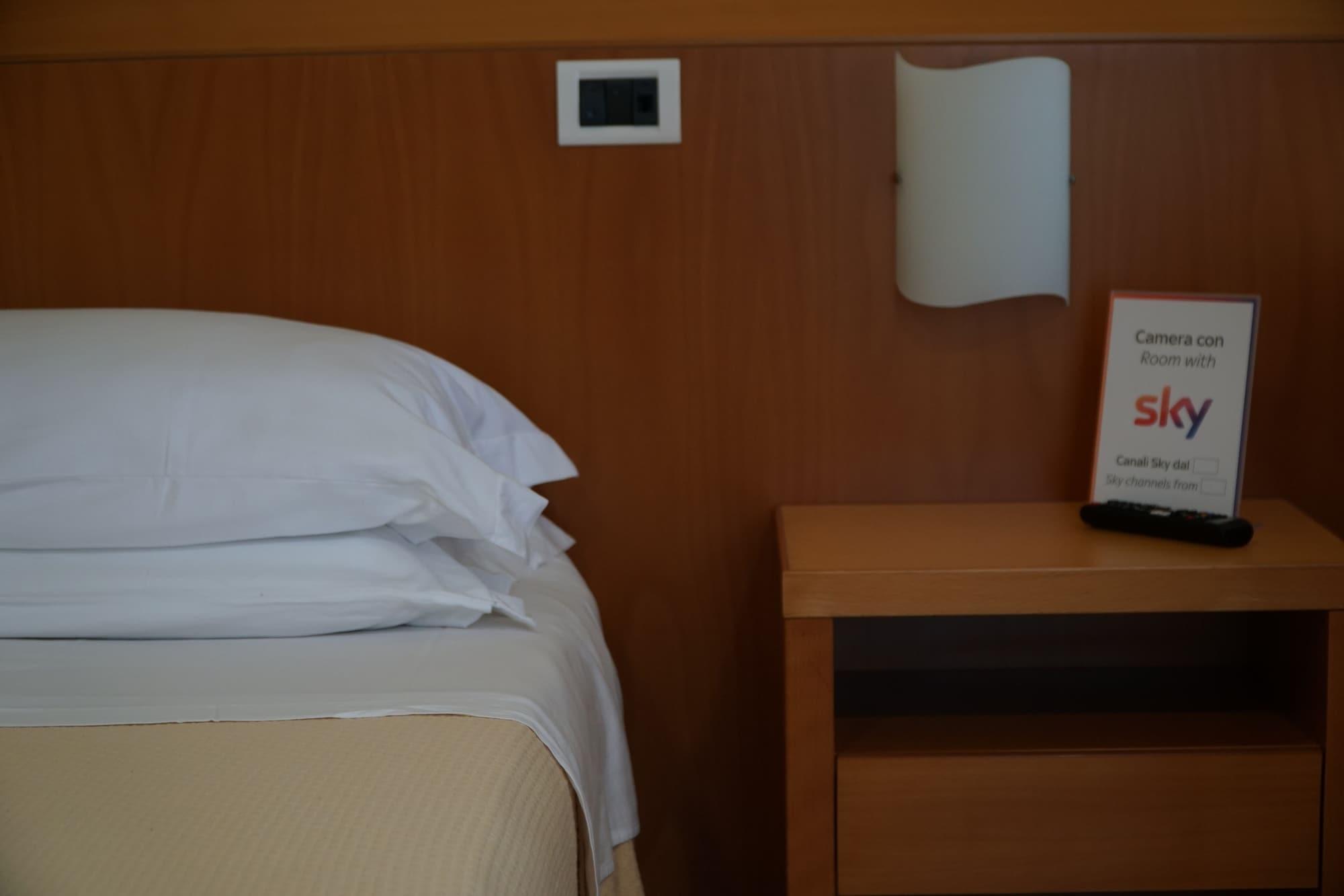 Tursport Aparthotel Taranto Kültér fotó