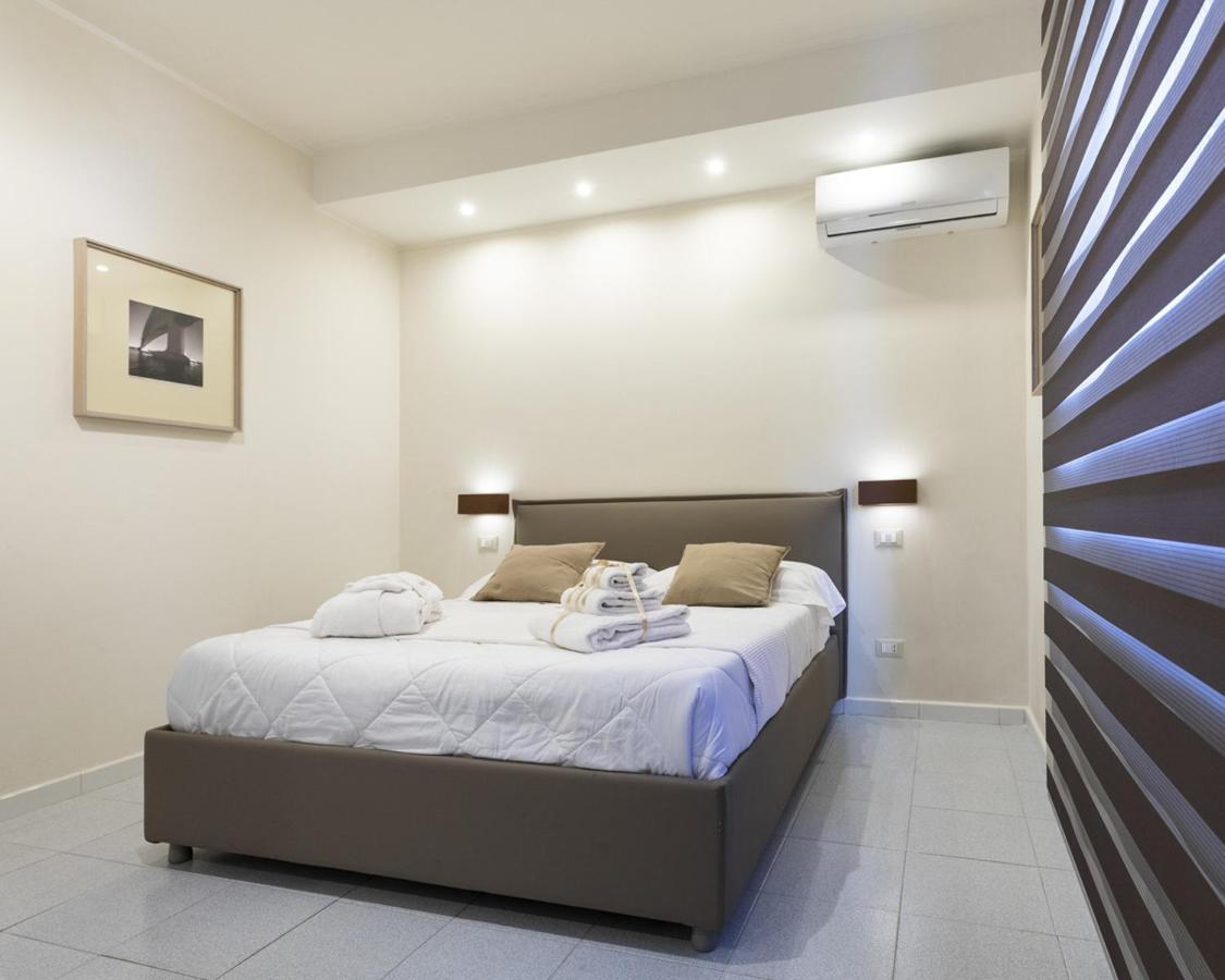 Tursport Aparthotel Taranto Kültér fotó